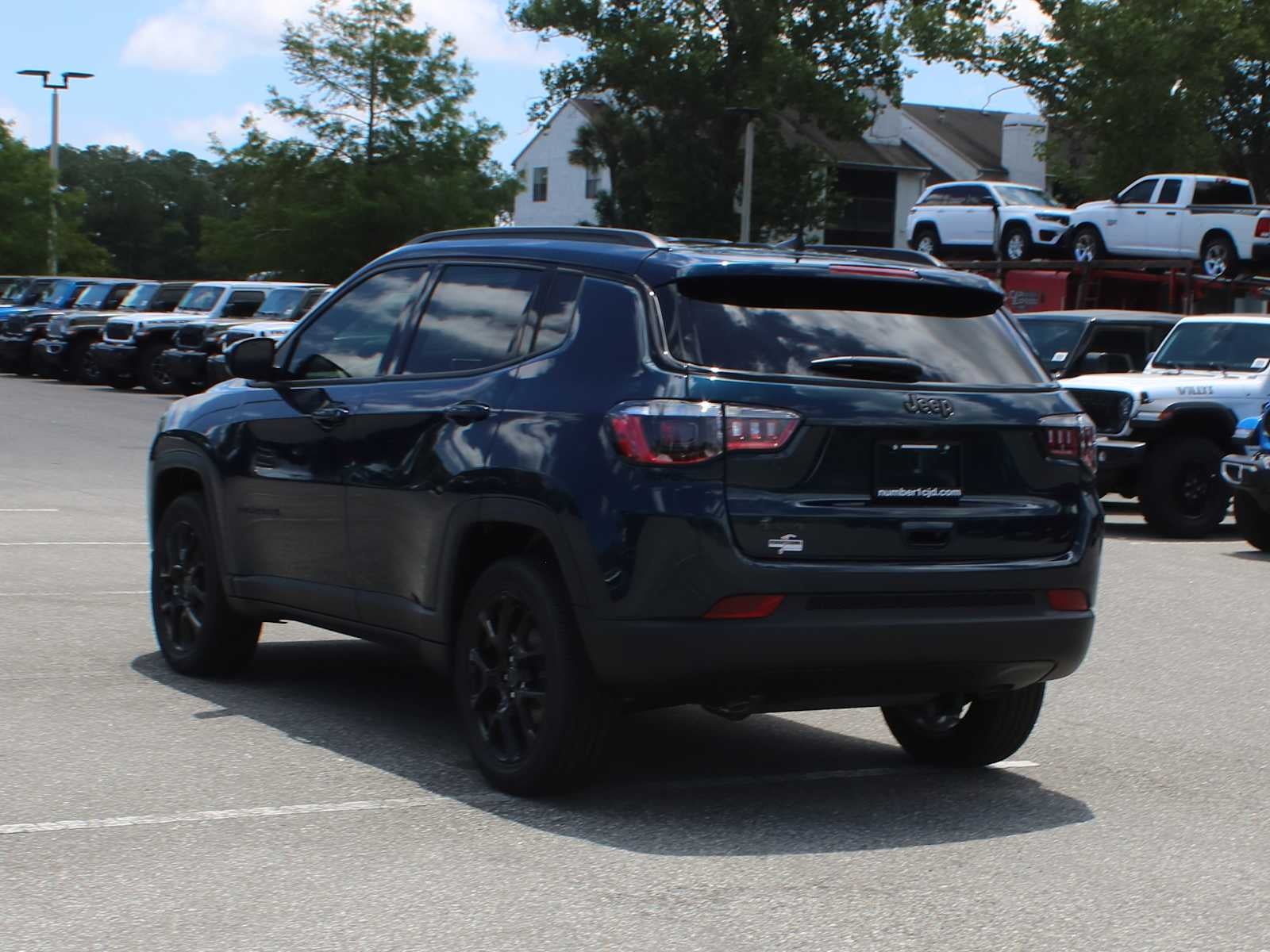 2026 Jeep Compass Latitude Altitude