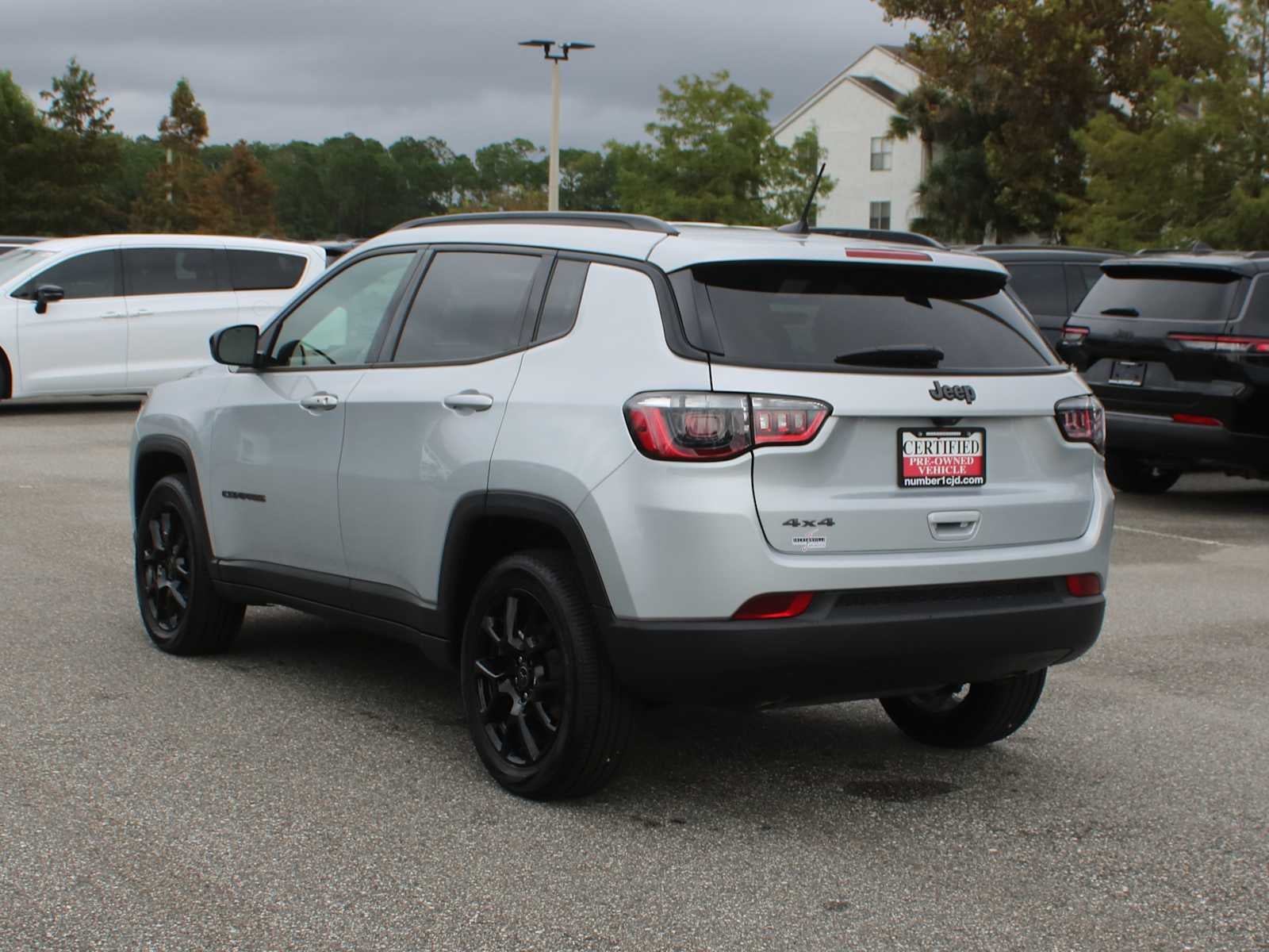 2026 Jeep Compass Latitude Altitude