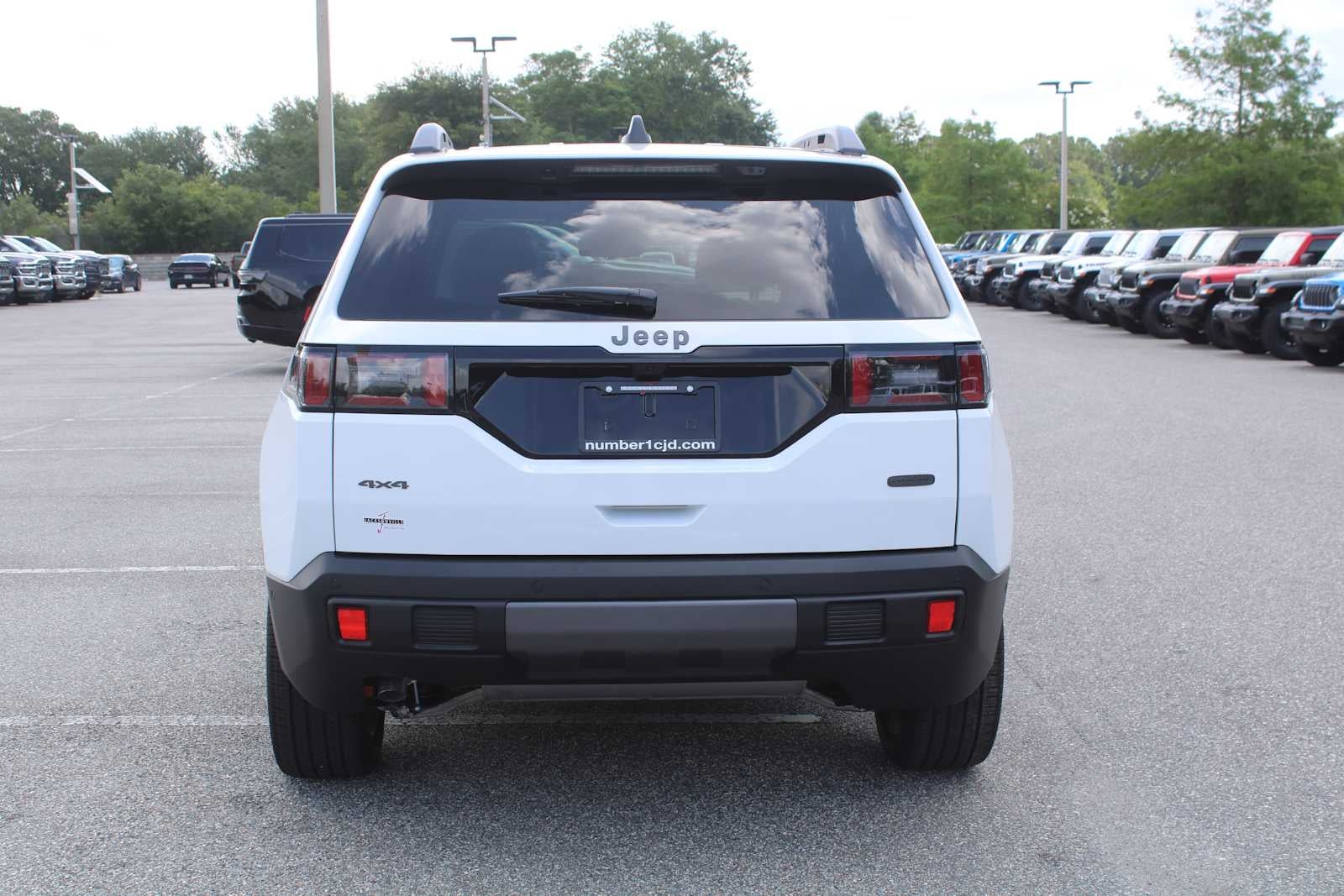 2026 Jeep Cherokee Overland