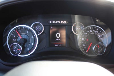 2024 RAM 3500 Big Horn Crew Cab 4x4 8' Box