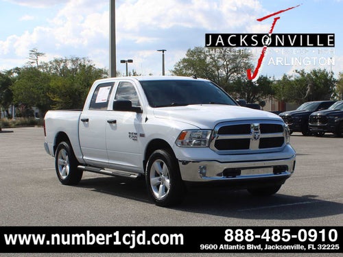 2022 RAM 1500 Classic Tradesman Crew Cab 4x4 5'7' Box