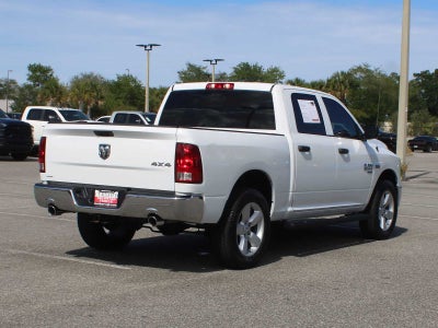 2022 RAM 1500 Classic Tradesman Crew Cab 4x4 5'7' Box