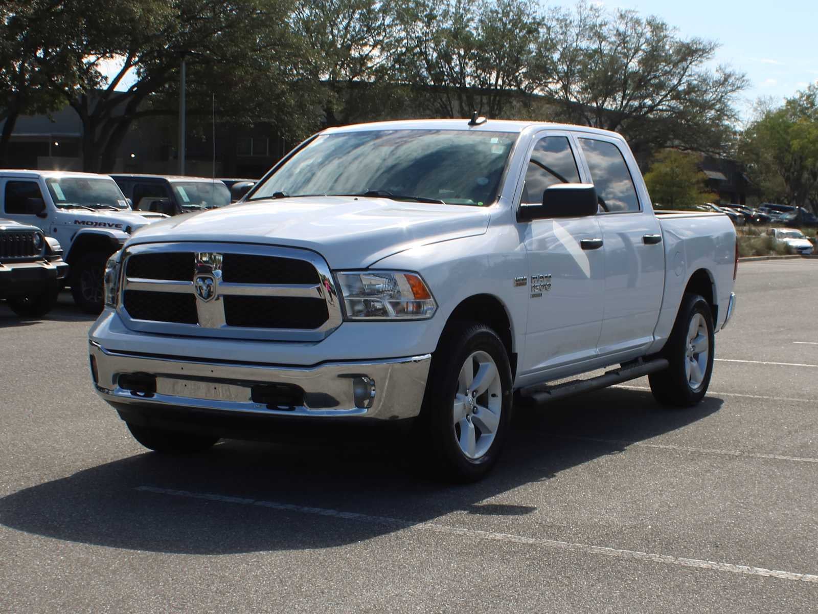 2022 RAM 1500 Classic Tradesman Crew Cab 4x4 5'7' Box