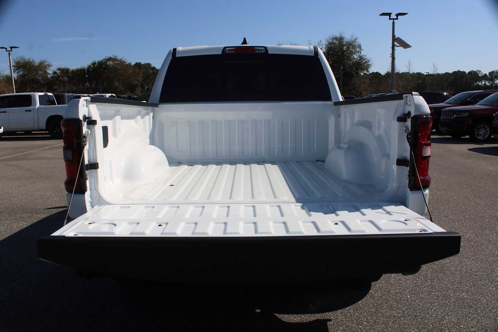 2026 RAM Ram 1500 RAM 1500 BIG HORN CREW CAB 4X2 5'7' BOX