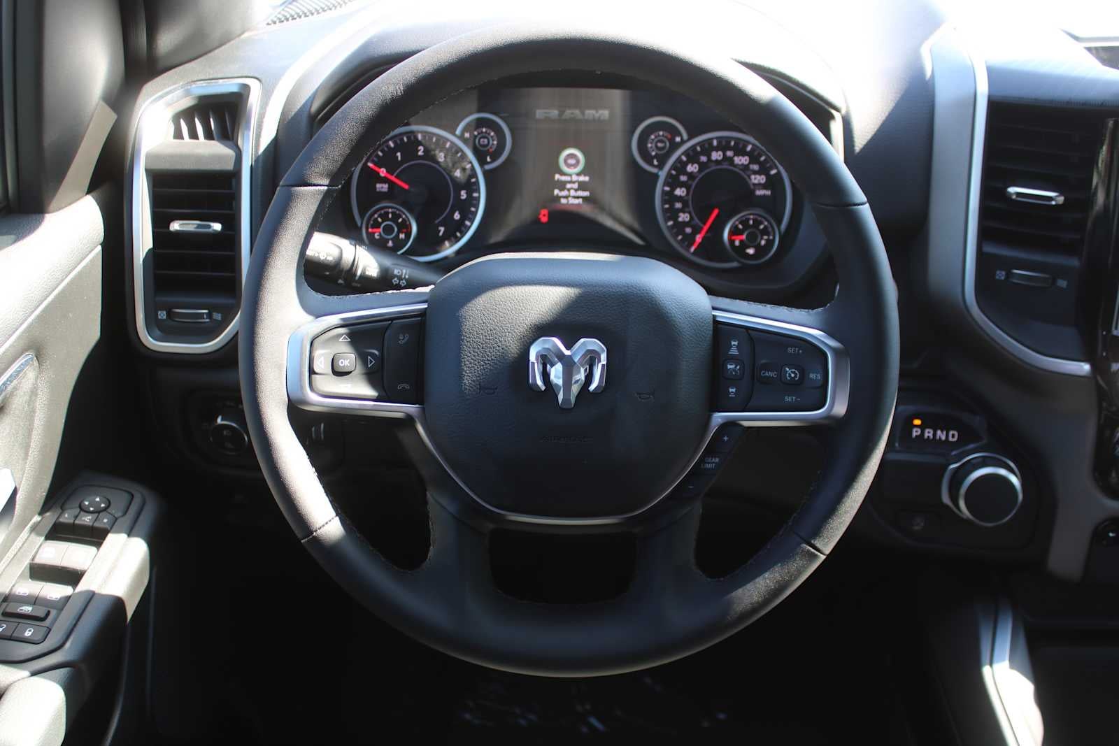 2026 RAM Ram 1500 RAM 1500 BIG HORN CREW CAB 4X2 5'7' BOX