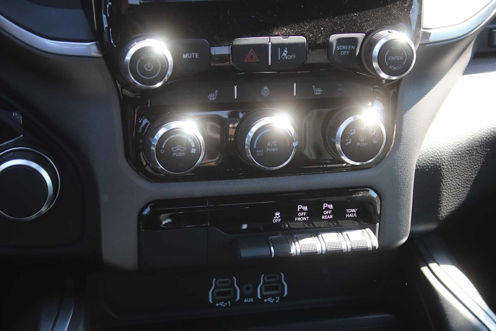 2026 RAM Ram 1500 RAM 1500 BIG HORN CREW CAB 4X2 5'7' BOX