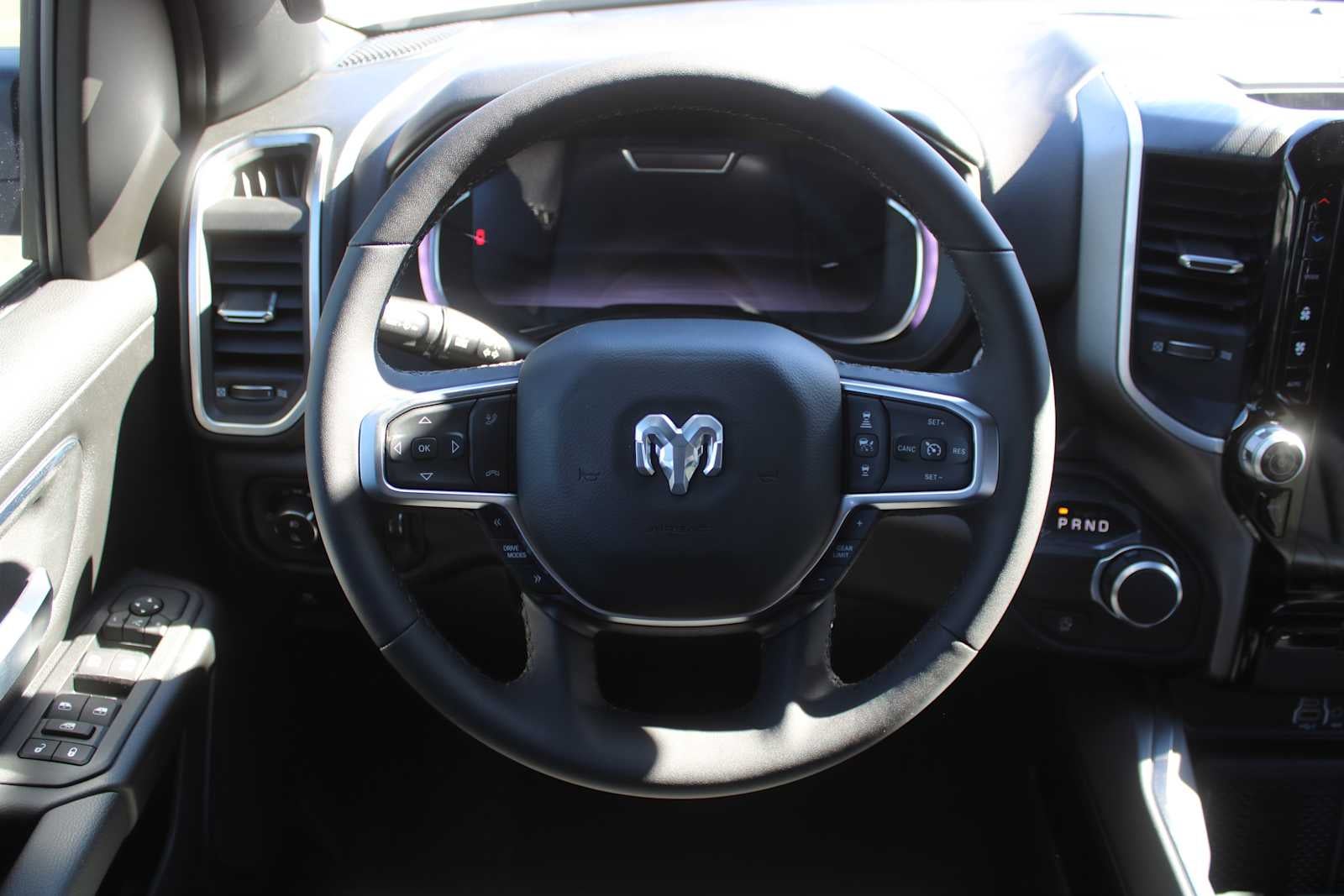 2026 RAM Ram 1500 RAM 1500 BIG HORN CREW CAB 4X2 5'7' BOX