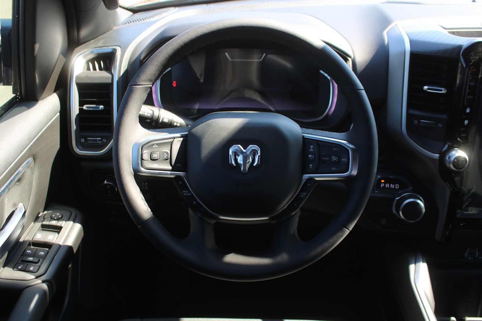 2026 RAM Ram 1500 RAM 1500 BIG HORN CREW CAB 4X2 5'7' BOX