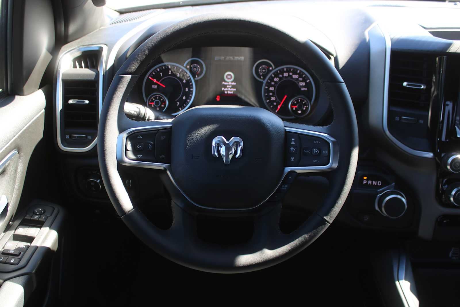 2026 RAM Ram 1500 RAM 1500 BIG HORN CREW CAB 4X2 5'7' BOX