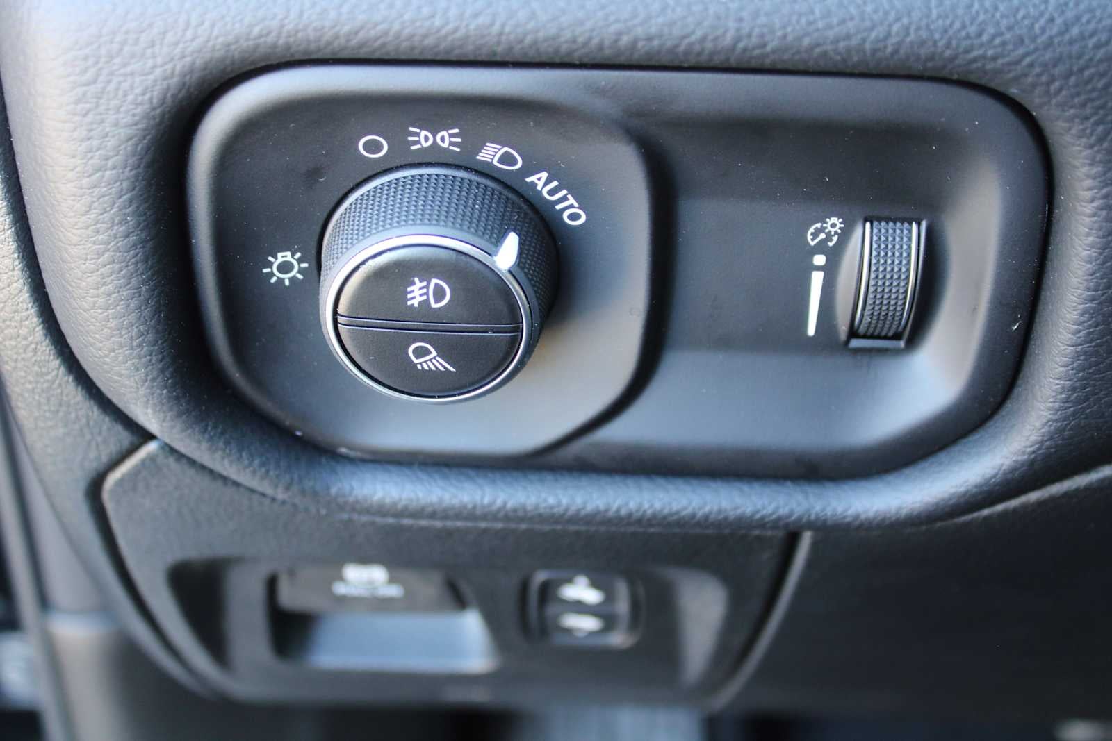 2026 RAM Ram 1500 RAM 1500 BIG HORN CREW CAB 4X2 5'7' BOX