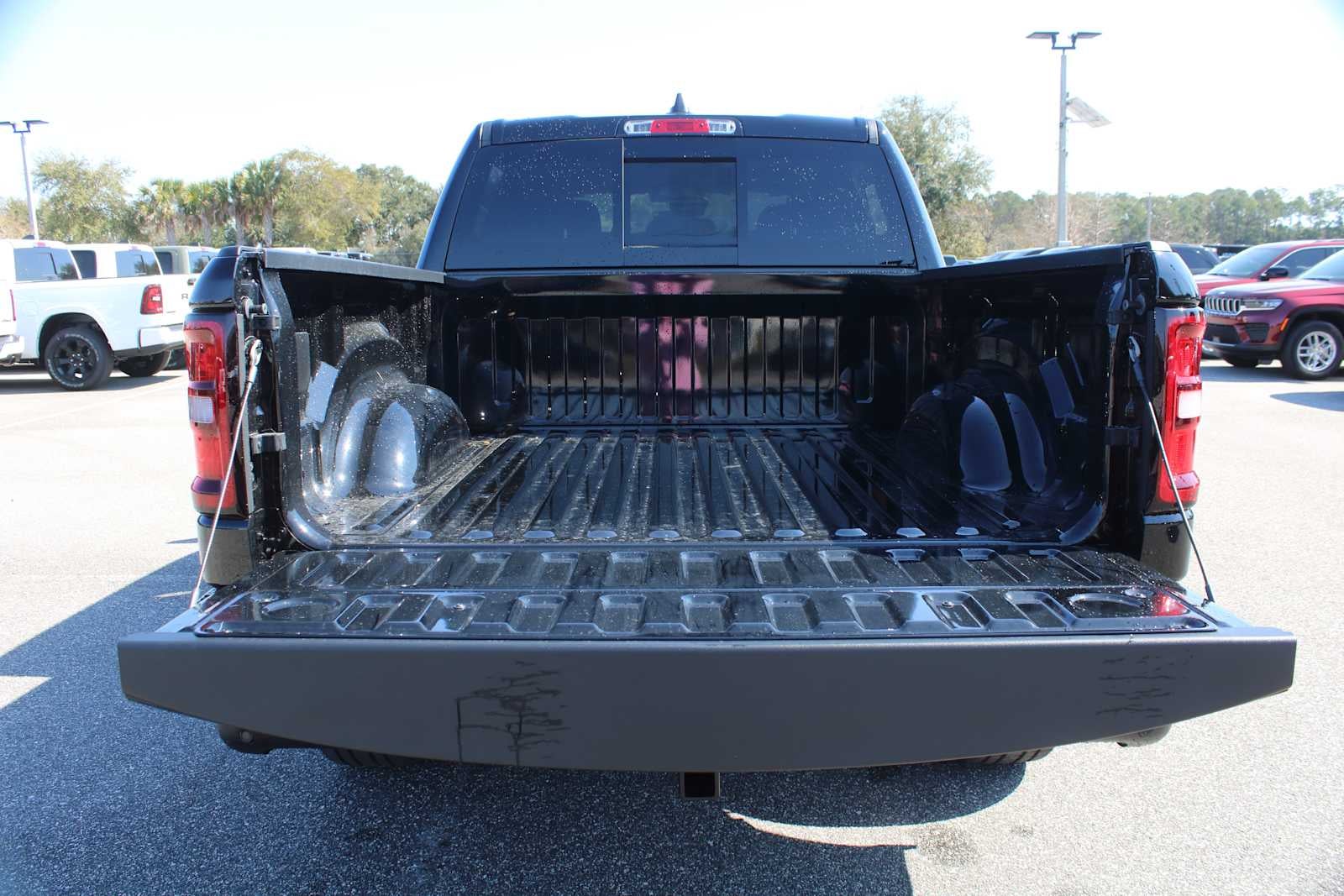 2026 RAM Ram 1500 RAM 1500 BIG HORN CREW CAB 4X2 5'7' BOX