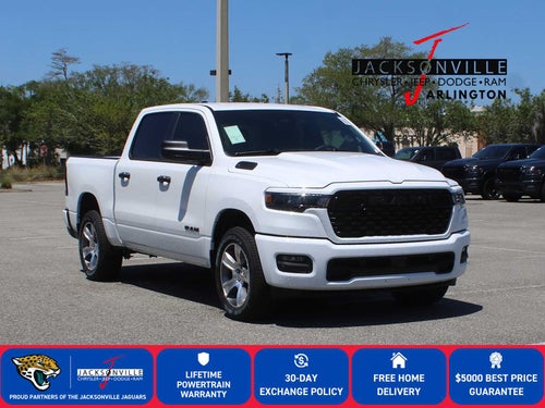 2026 RAM Ram 1500 RAM 1500 EXPRESS CREW CAB 4X4 5'7' BOX