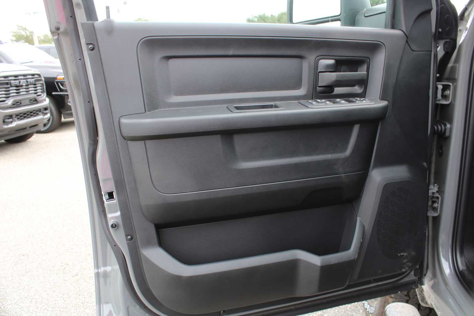 2027 RAM 2500 Black Express