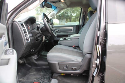 2017 RAM 2500 Big Horn Crew Cab 4x4 6'4' Box