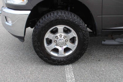 2017 RAM 2500 Big Horn Crew Cab 4x4 6'4' Box