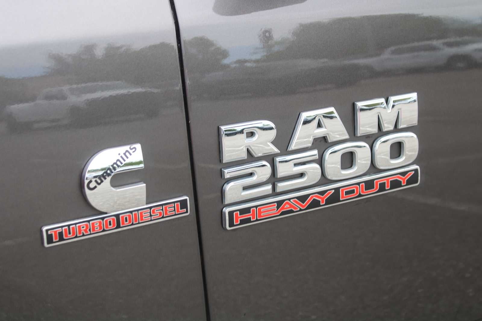 2017 RAM 2500 Big Horn Crew Cab 4x4 6'4' Box