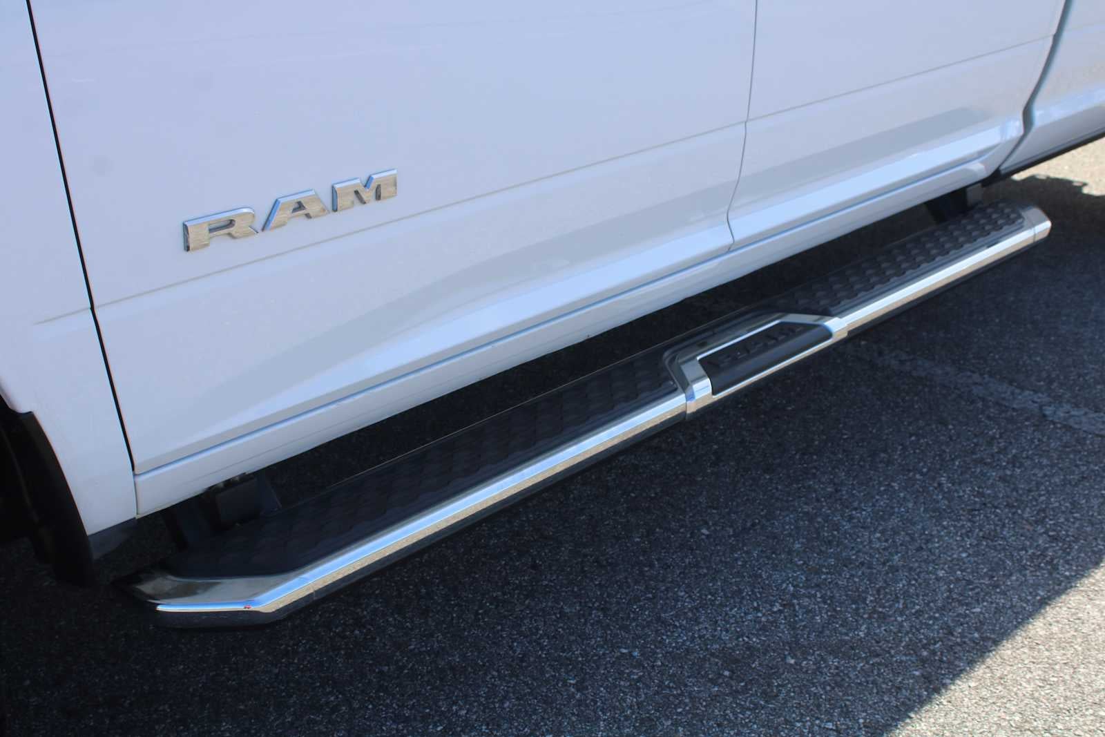 2024 RAM 2500 Big Horn Crew Cab 4x4 8' Box