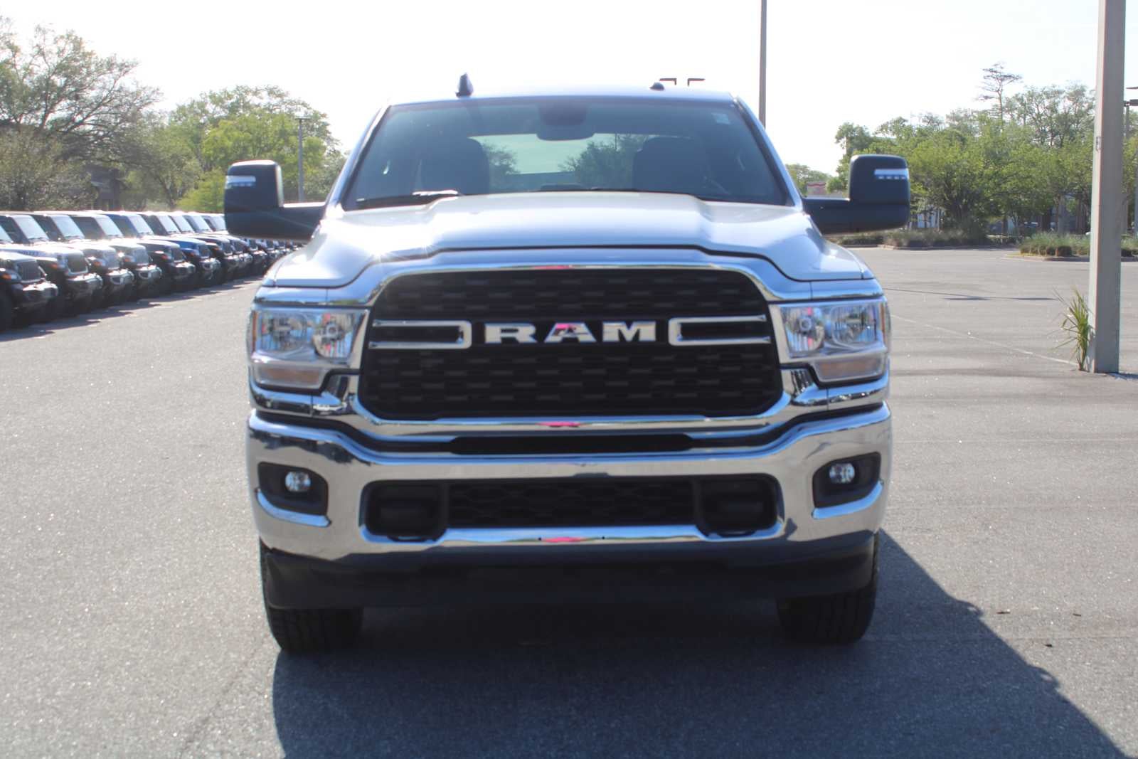 2024 RAM 2500 Big Horn Crew Cab 4x4 8' Box