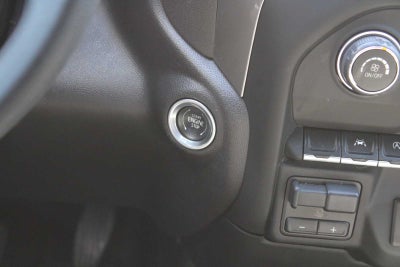 2024 Chevrolet Silverado 1500 4WD Crew Cab Short Bed Custom