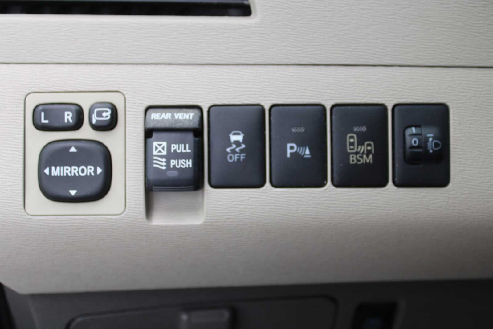2013 Toyota Sienna Ltd