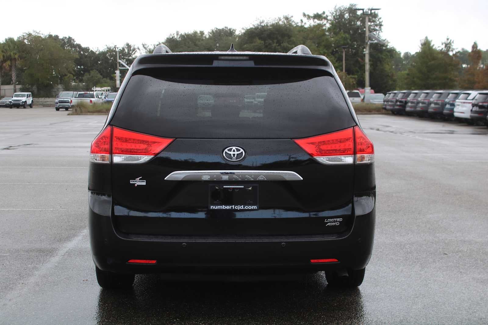 2013 Toyota Sienna Ltd