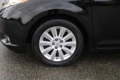 2013 Toyota Sienna Ltd