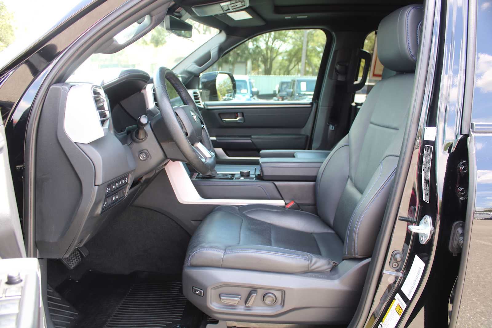 2023 Toyota Tundra Platinum