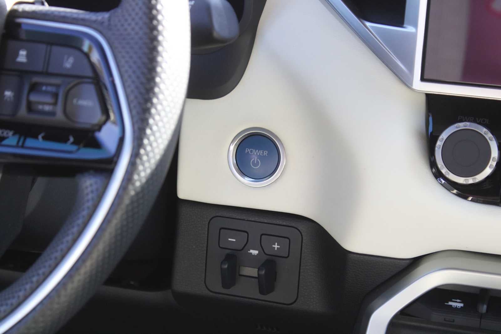 2024 Toyota Sequoia Capstone