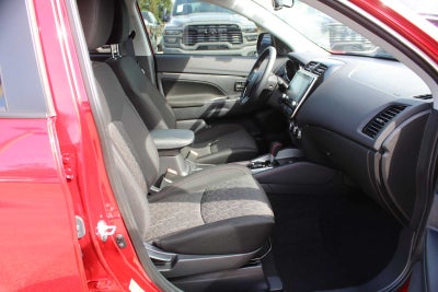 2026 Mitsubishi Outlander Sport LE