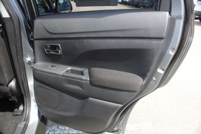 2025 Mitsubishi Outlander Sport LE