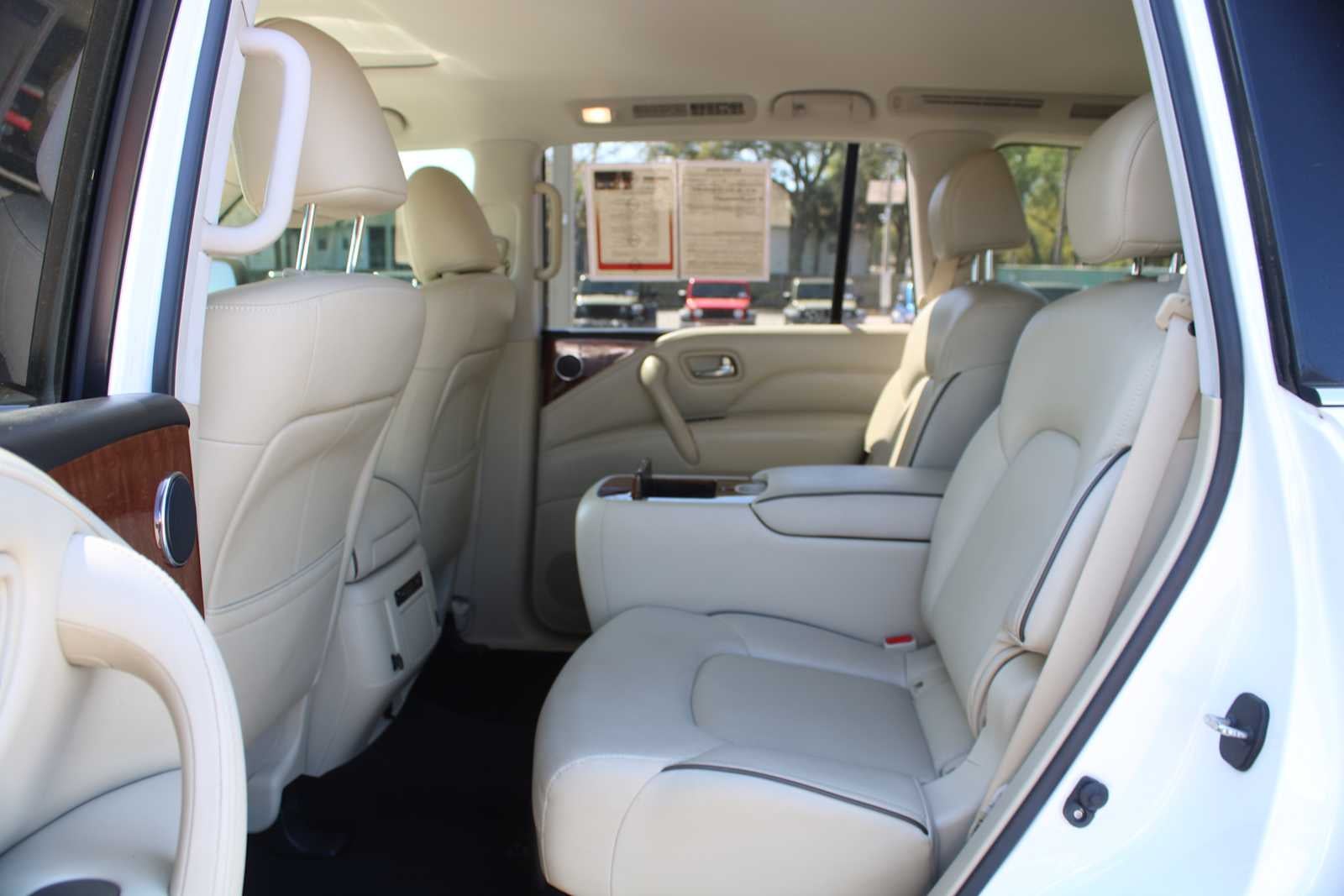 2019 INFINITI QX80 LUXE