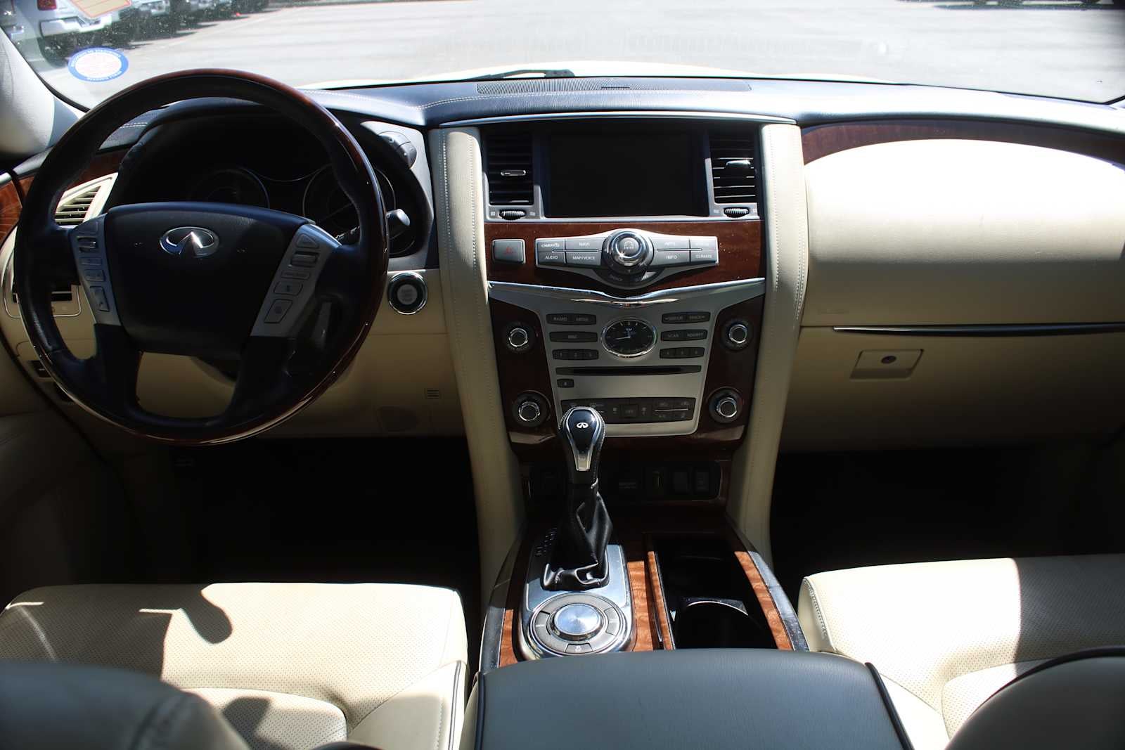 2019 INFINITI QX80 LUXE