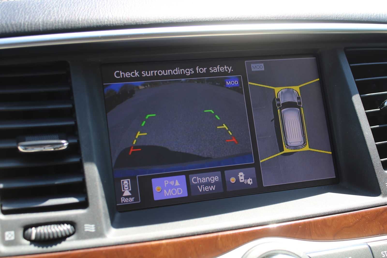 2019 INFINITI QX80 LUXE