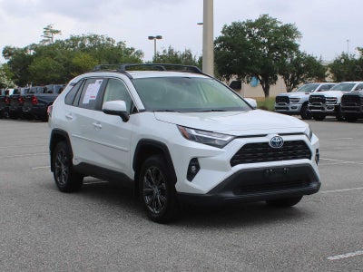 2023 Toyota RAV4 Hybrid XLE Premium