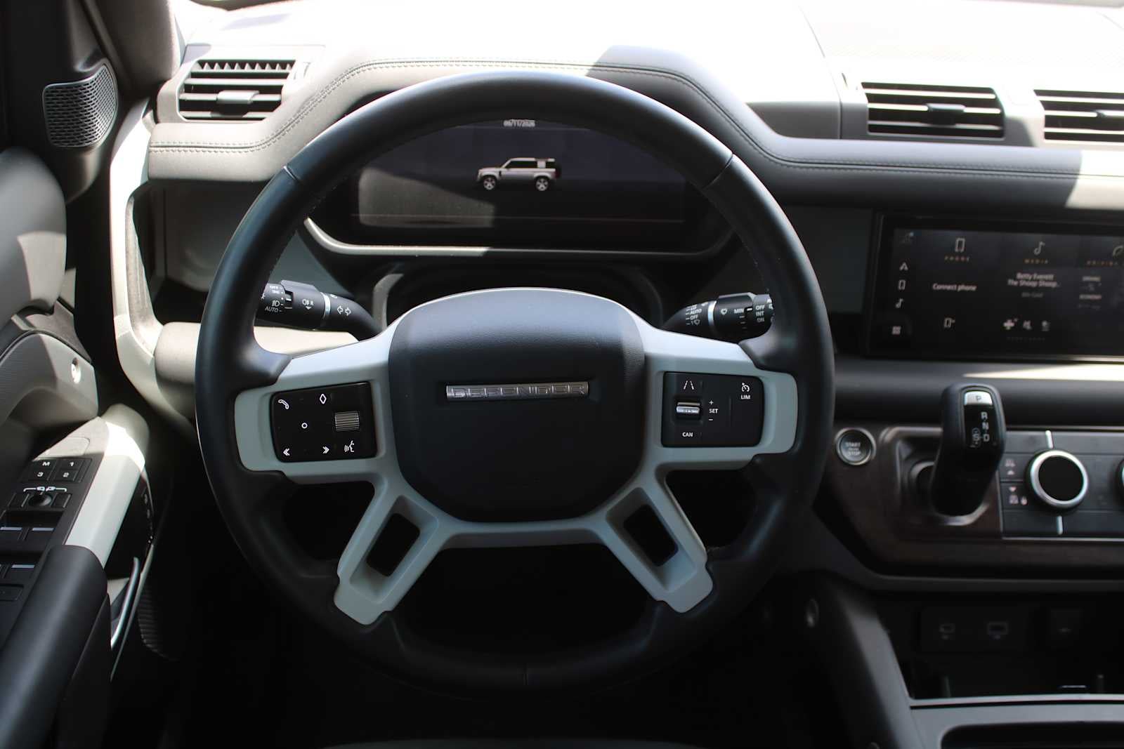 2023 Land Rover Defender S
