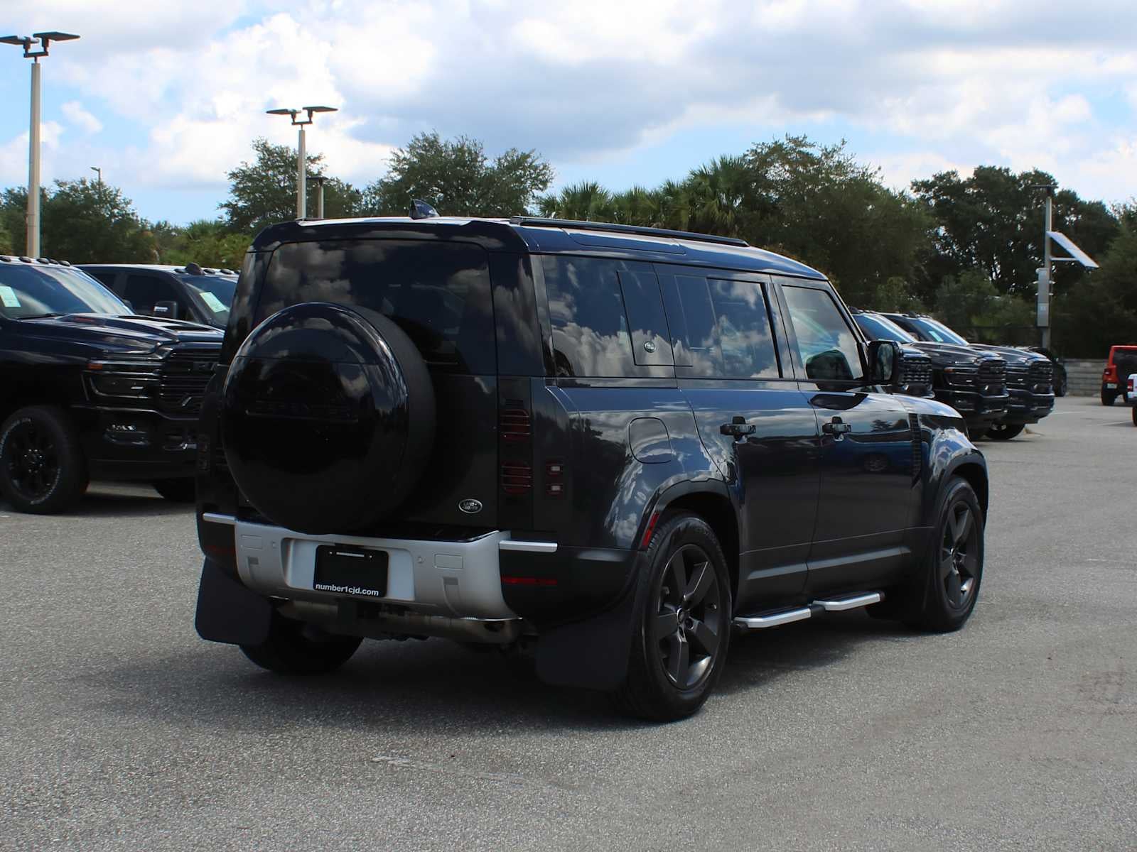 2023 Land Rover Defender S