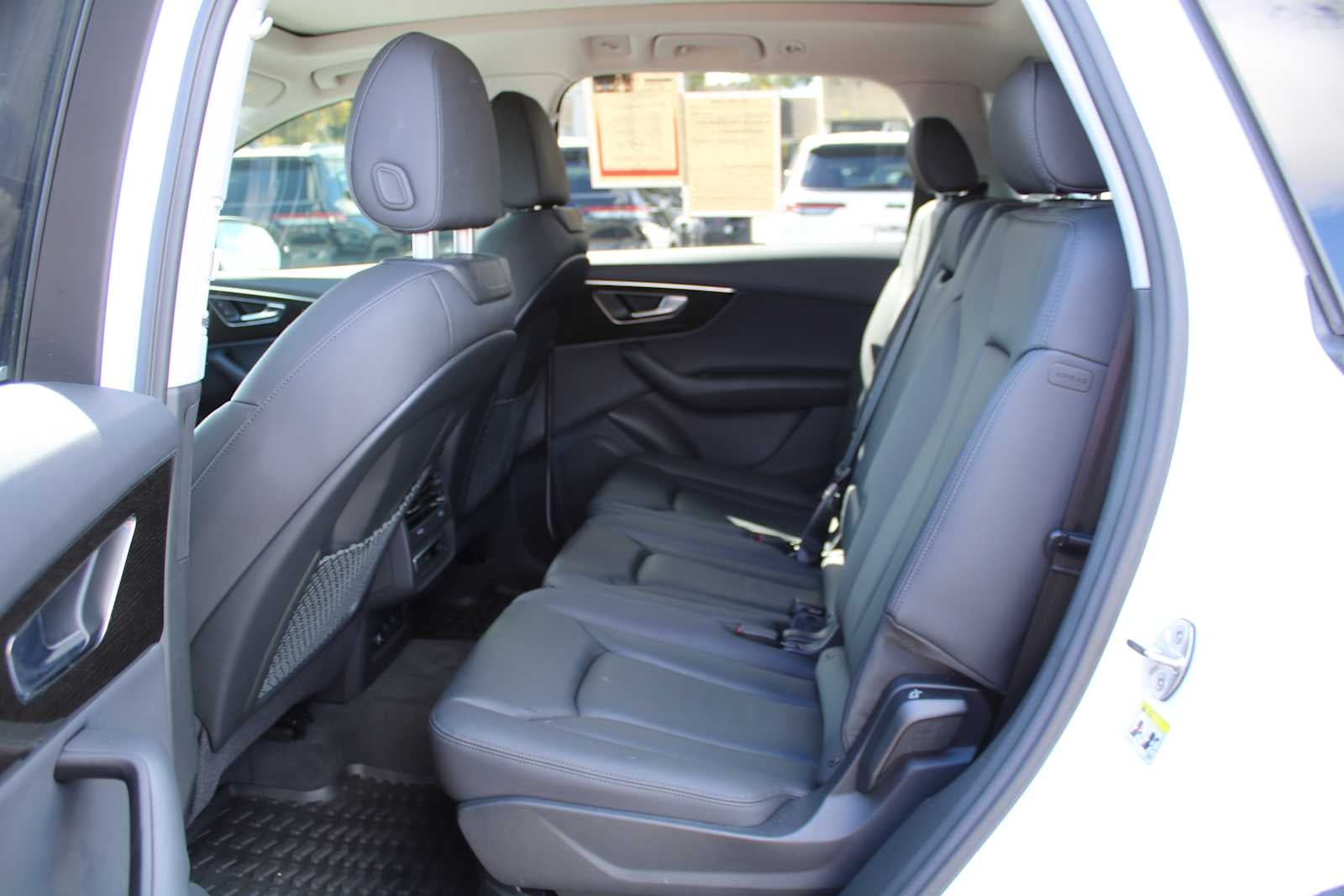2023 Audi Q7 Premium
