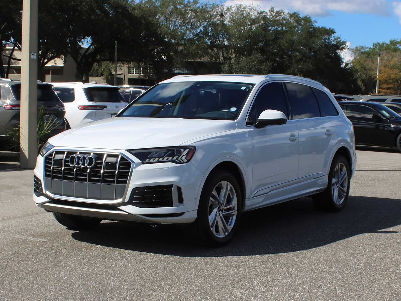 2023 Audi Q7 Premium