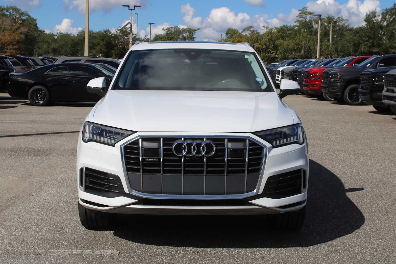 2023 Audi Q7 Premium