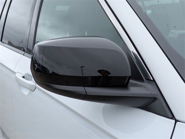 2025 Jeep Grand Cherokee Base