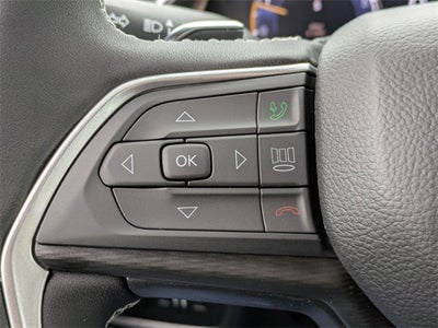 2025 Jeep Grand Cherokee Base