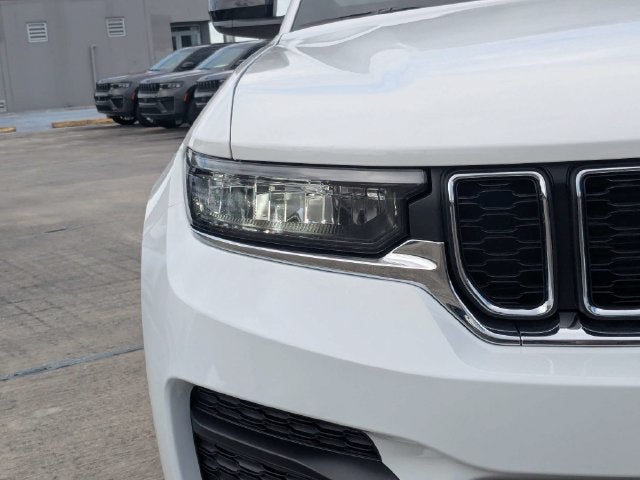 2026 Jeep Grand Cherokee Laredo X