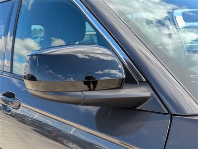 2025 Jeep Grand Cherokee Base