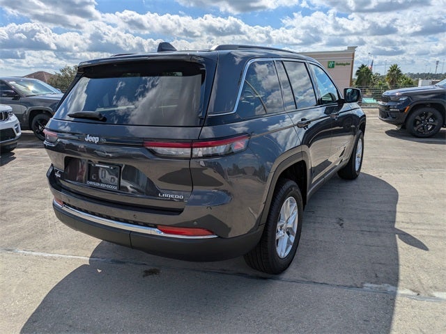 2025 Jeep Grand Cherokee Base