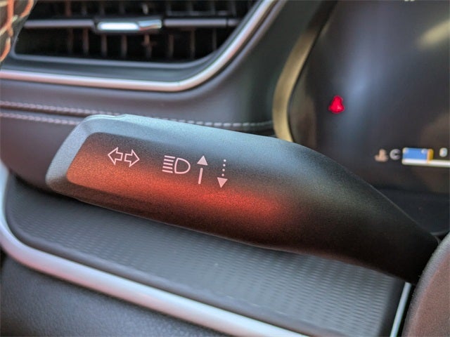 2025 Jeep Grand Cherokee Base