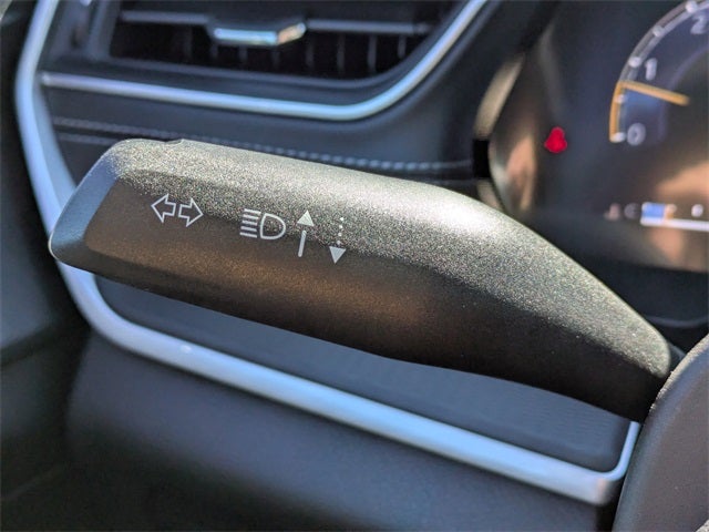 2025 Jeep Grand Cherokee Base