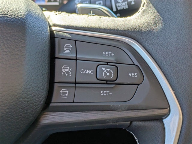 2025 Jeep Grand Cherokee Laredo X