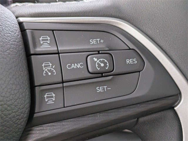 2025 Jeep Grand Cherokee Laredo X