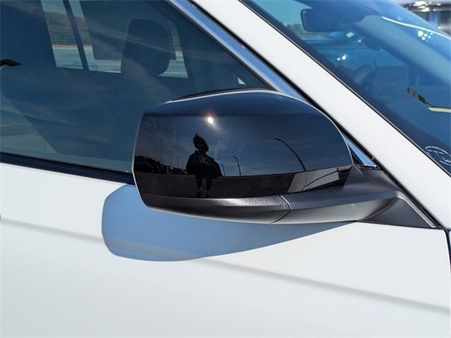 2025 Jeep Grand Cherokee Base