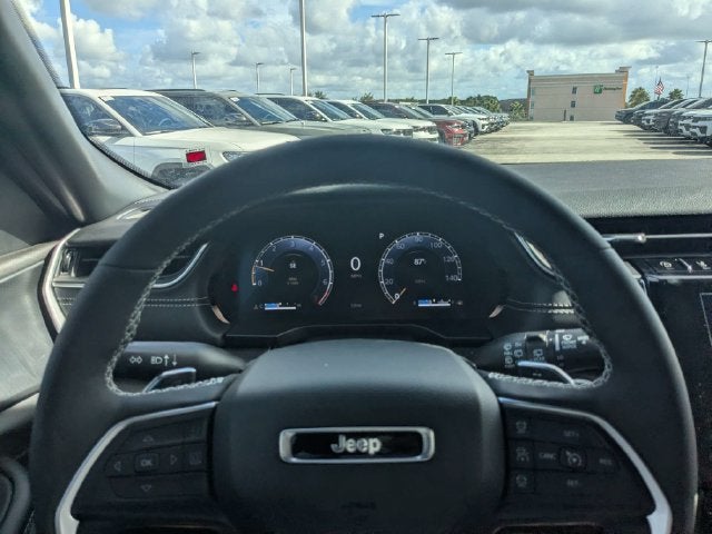 2026 Jeep Grand Cherokee Laredo X